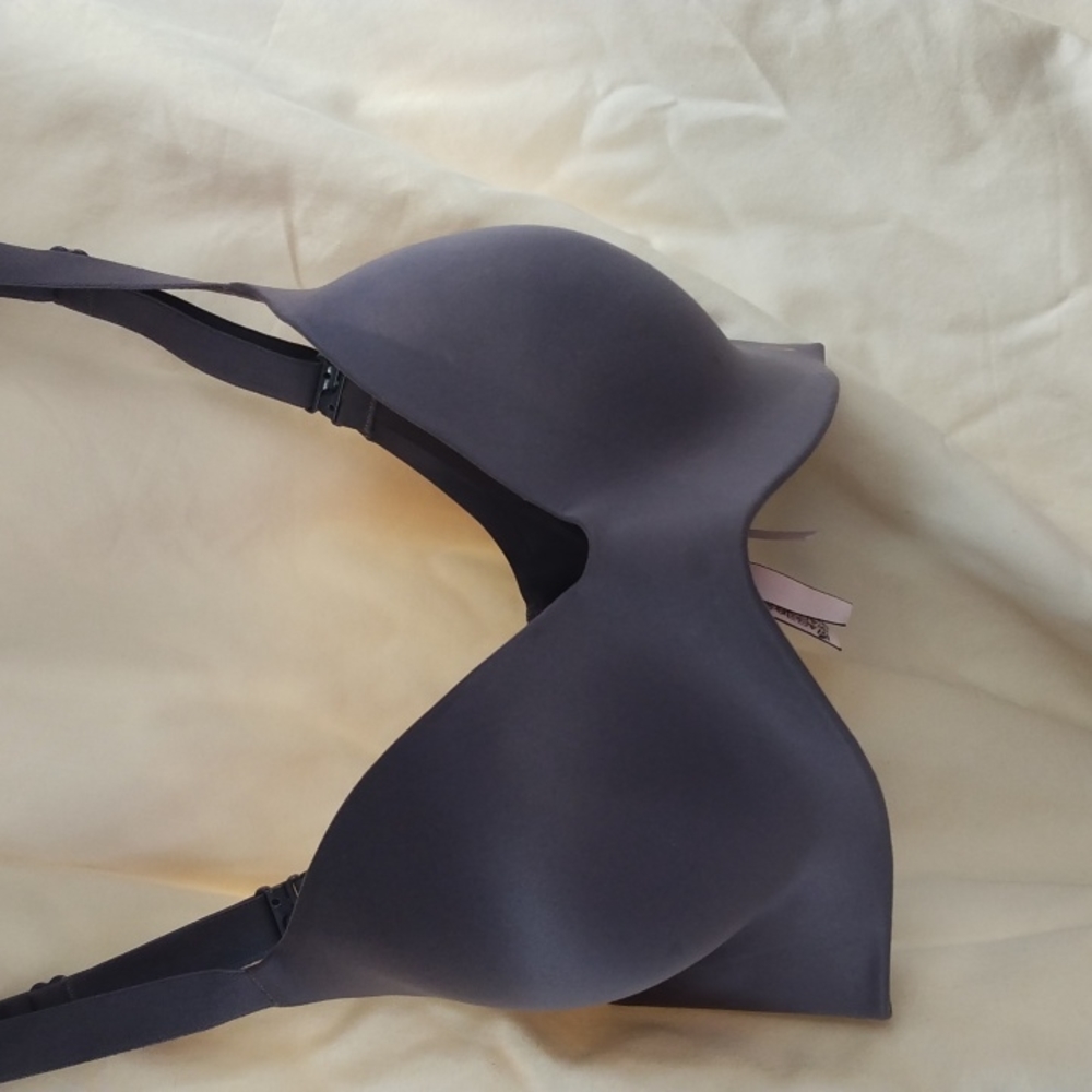 Victoria's Secret 34B Grey Bra